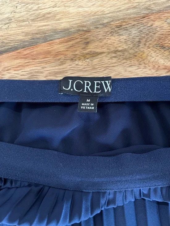 J. Crew Gwyneth Pleated Slip Skirt Navy size medium - Picture 3 of 7